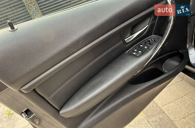 Седан BMW 3 Series 2013 в 