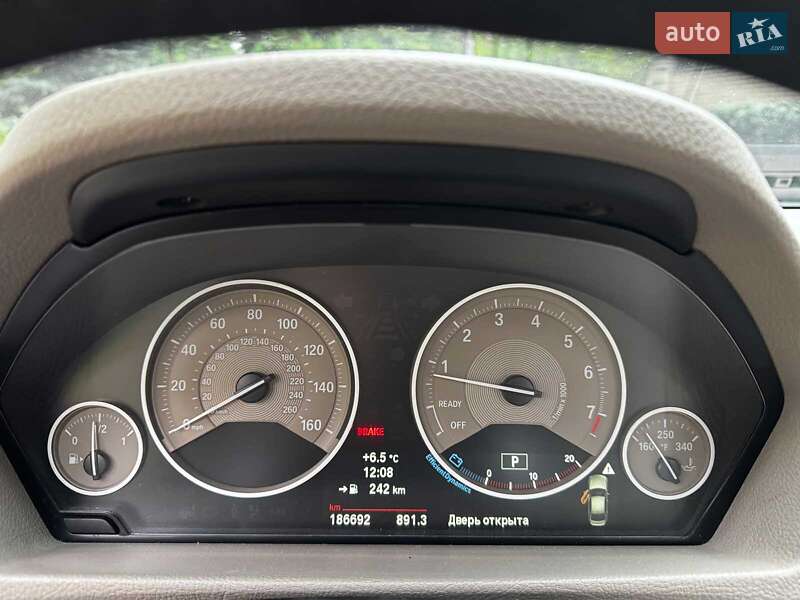 Седан BMW 3 Series 2012 в Киеве