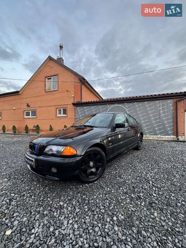 BMW 3 Series 2001