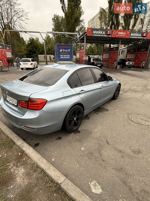 Седан BMW 3 Series 2012 в Киеве