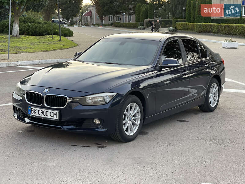 BMW 3 Series 2012