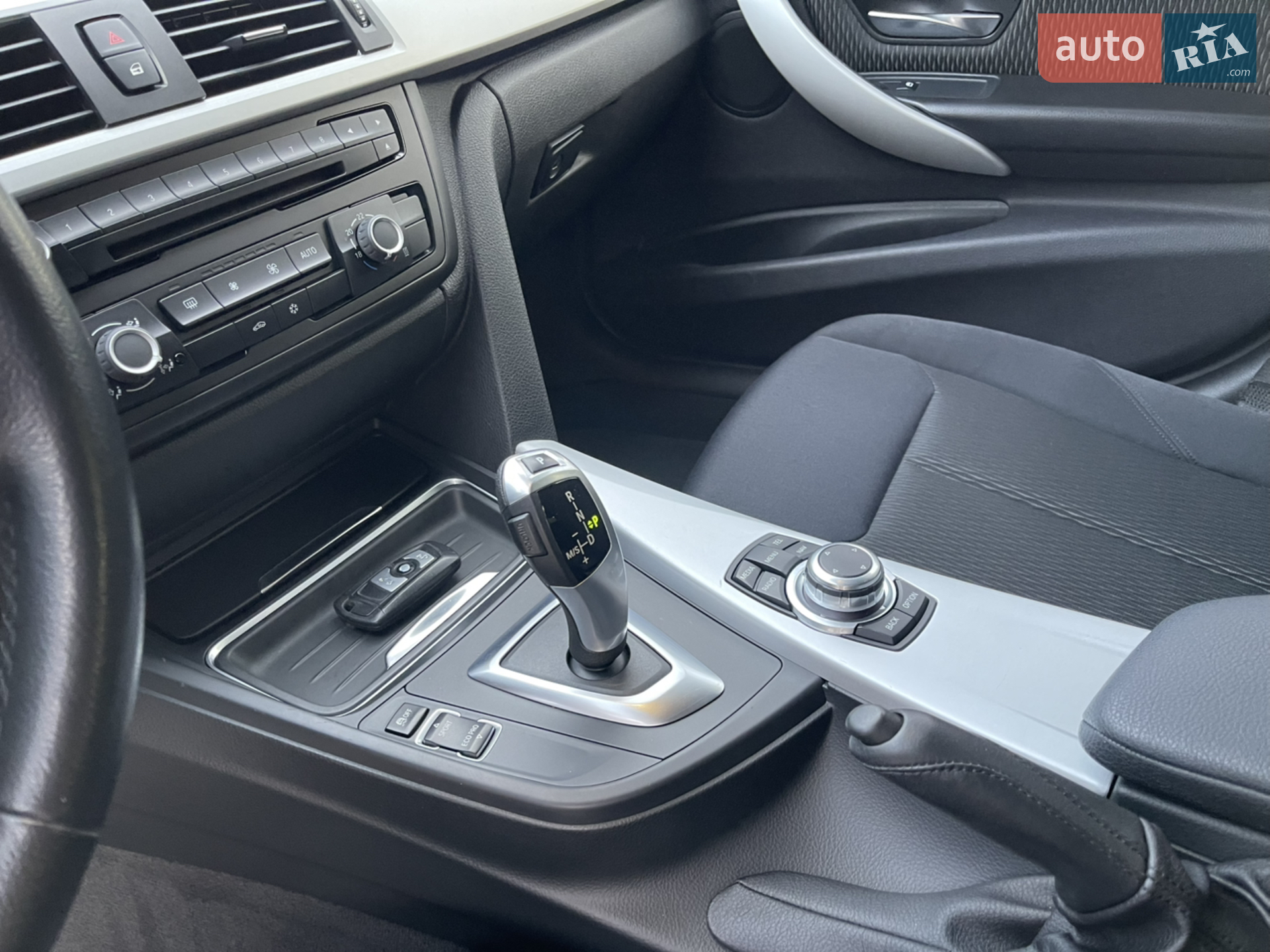 2012 BMW 3er - мініатюра 36