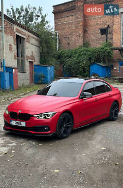Седан BMW 3 Series 2017 в Львові