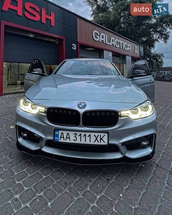 BMW 3 Series 2016