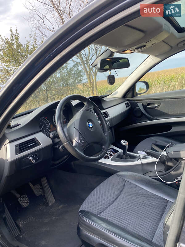 Универсал BMW 3 Series 2009 в Бердичеве фото 9 Универсал BMW 3 Series 2009 в Бердичеве