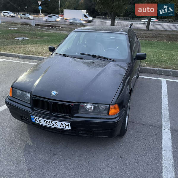 BMW 3 Series 1993