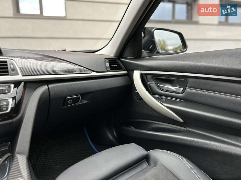 Универсал BMW 3 Series 2015 в Дрогобыче