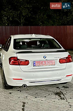 Седан BMW 3 Series 2014 в Львове
