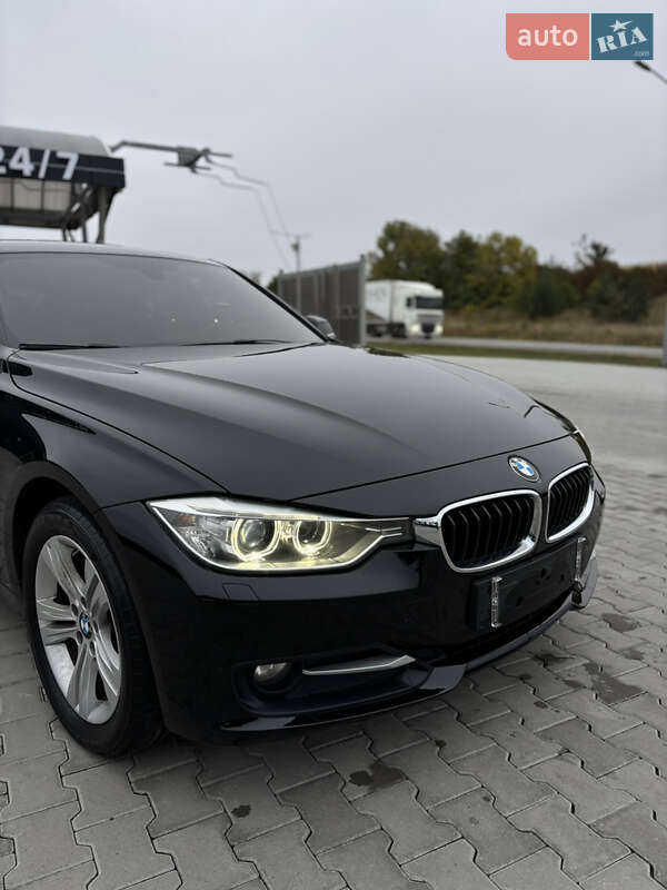 Універсал BMW 3 Series 2015 в Волочиську