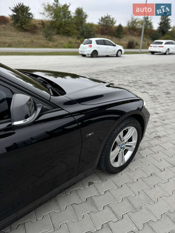 Універсал BMW 3 Series 2015 в Волочиську
