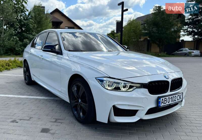 Седан BMW 3 Series 2016 в Хмельницькому