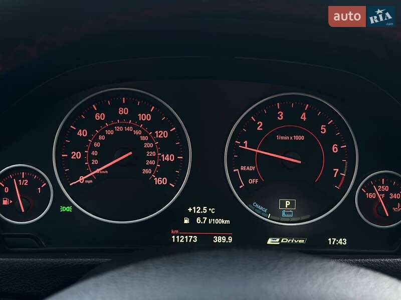 Седан BMW 3 Series 2017 в Киеве