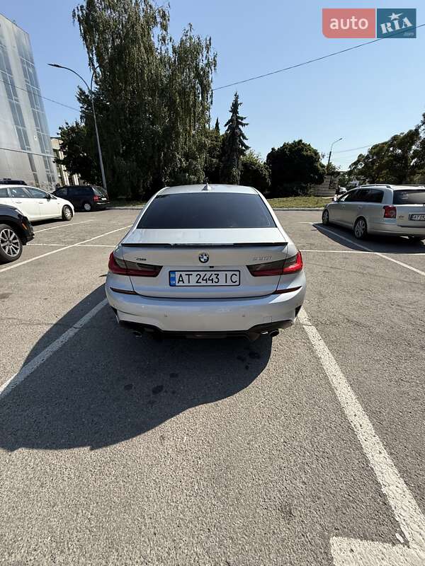 Седан BMW 3 Series 2019 в Ивано-Франковске