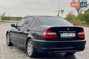 Седан BMW 3 Series 2003 в 