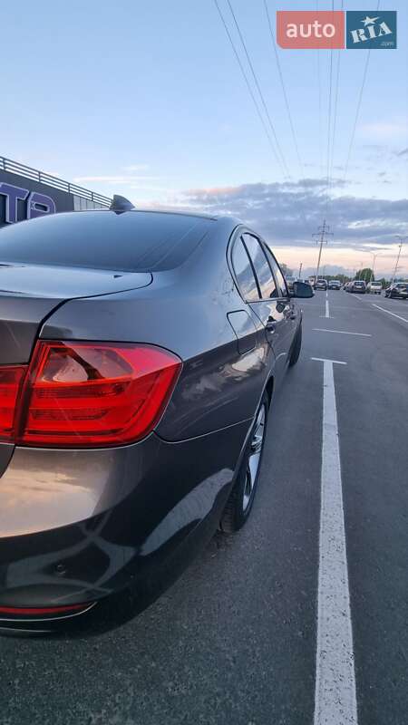 Седан BMW 3 Series 2012 в Чернигове фото 3 Седан BMW 3 Series 2012 в Чернигове