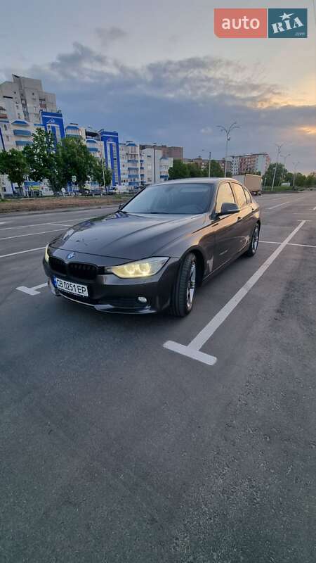 Седан BMW 3 Series 2012 в Чернигове фото 12 Седан BMW 3 Series 2012 в Чернигове