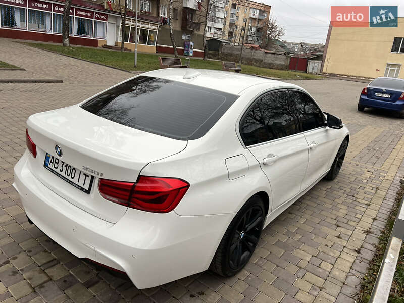 Седан BMW 3 Series 2017 в Могилев-Подольске