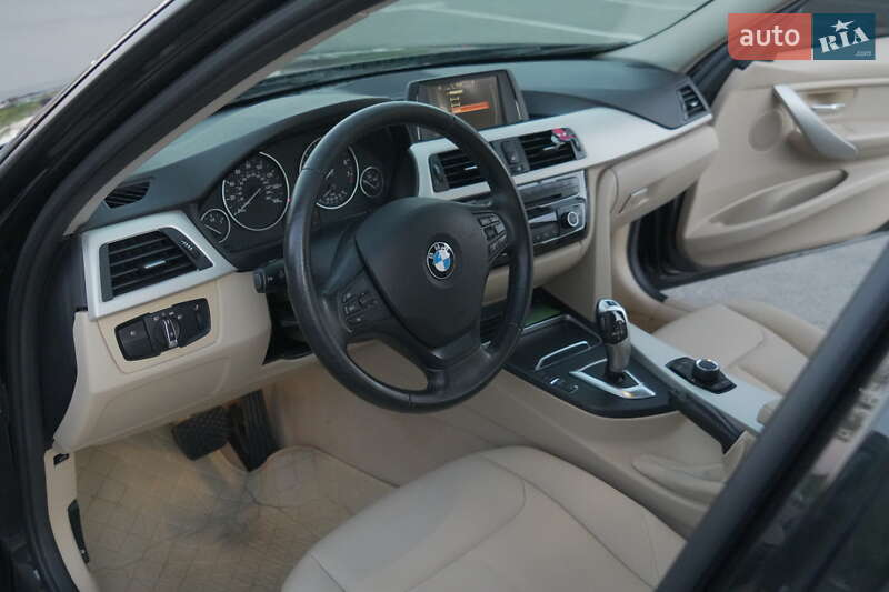 Седан BMW 3 Series 2016 в Києві фото 11 Седан BMW 3 Series 2016 в Києві
