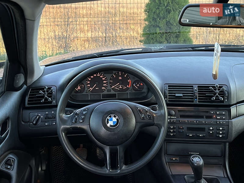 Седан BMW 3 Series 2004 в Виннице