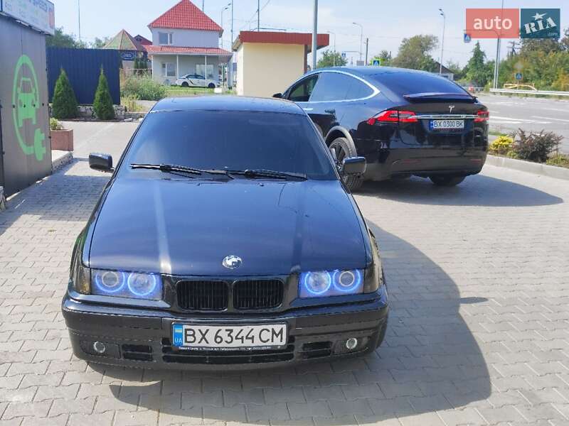 Седан BMW 3 Series 1996 в Волочиске фото 5 Седан BMW 3 Series 1996 в Волочиске