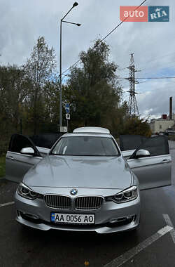 Седан BMW 3 Series 2013 в Киеве