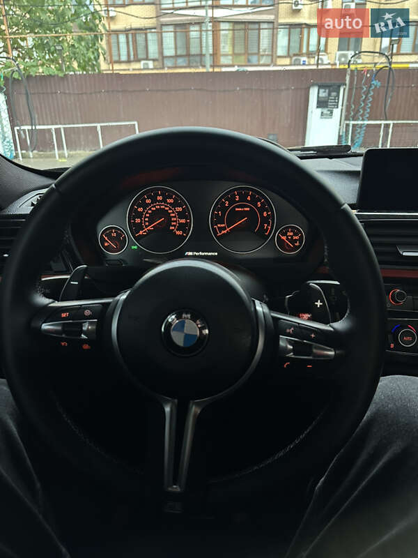 Седан BMW 3 Series 2015 в Одессе