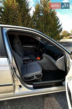 Седан BMW 3 Series 2002 в  фото 18 Седан BMW 3 Series 2002 в