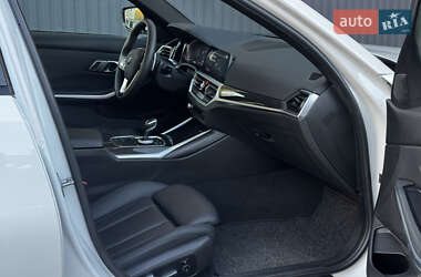 Седан BMW 3 Series 2019 в 