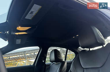 Седан BMW 3 Series 2019 в 