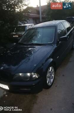 Седан BMW 3 Series 2000 в Володарке