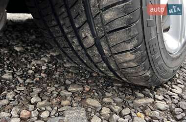 Седан BMW 3 Series 2013 в 