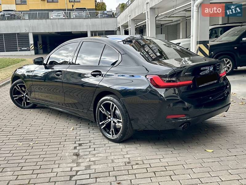 Седан BMW 3 Series 2024 в Києві фото 12 Седан BMW 3 Series 2024 в Києві