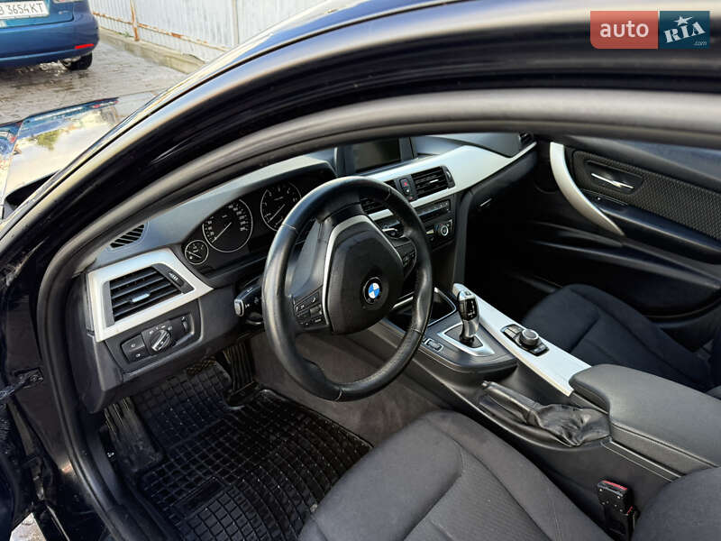 Седан BMW 3 Series 2013 в Киеве