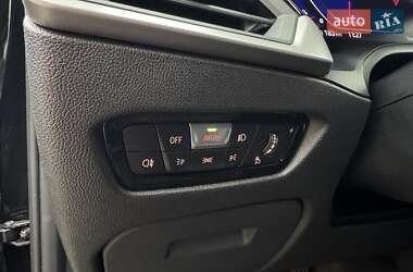Седан BMW 3 Series 2019 в 