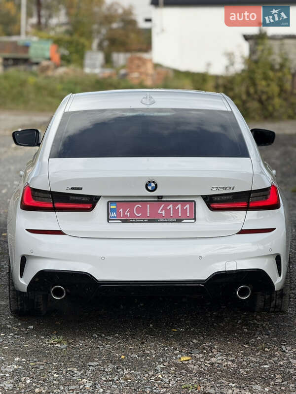 Седан BMW 3 Series 2019 в Самборе