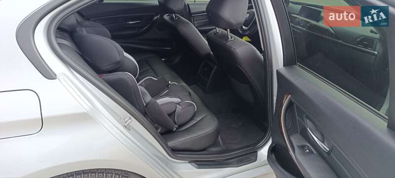 Седан BMW 3 Series 2013 в Черкассах фото 24 Седан BMW 3 Series 2013 в Черкассах