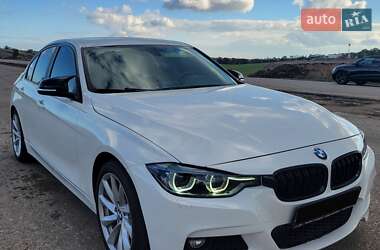 Седан BMW 3 Series 2018 в Одессе