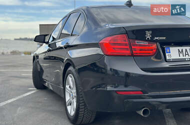 Седан BMW 3 Series 2014 в 