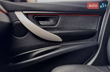 Седан BMW 3 Series 2014 в 