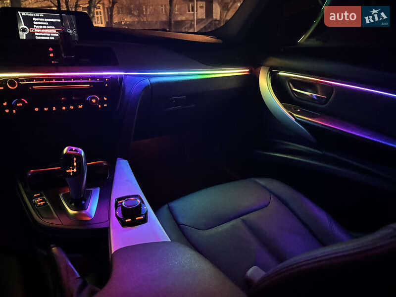 Седан BMW 3 Series 2014 в Львові