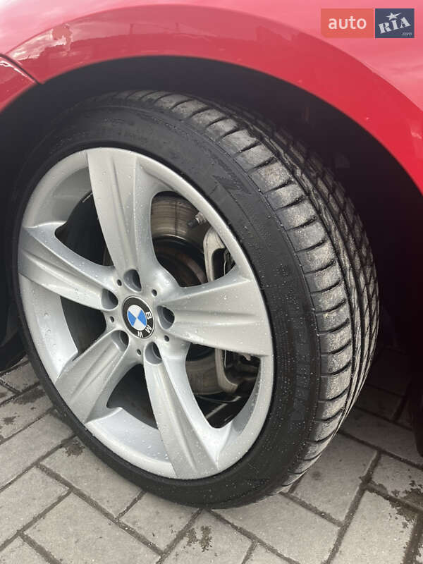 Кабриолет BMW 3 Series 2008 в Ивано-Франковске