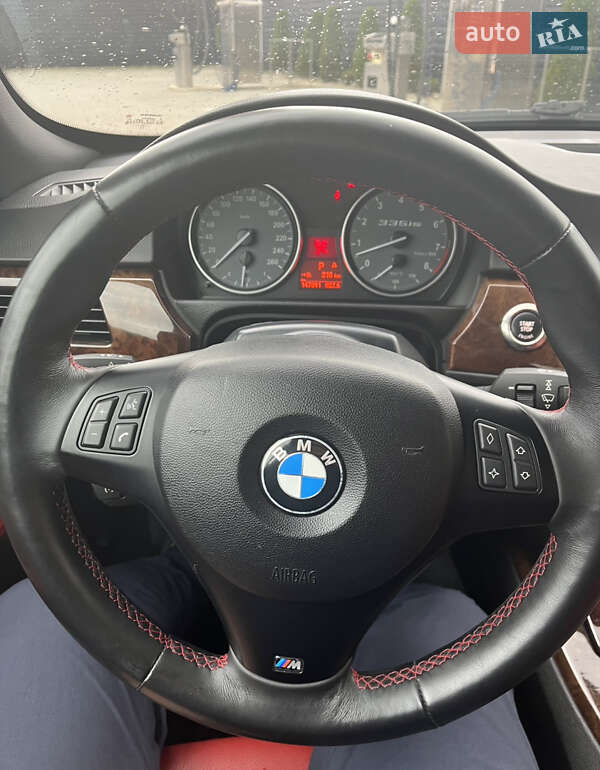 Кабриолет BMW 3 Series 2008 в Ивано-Франковске
