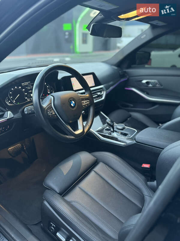 Седан BMW 3 Series 2020 в Львові фото 11 Седан BMW 3 Series 2020 в Львові