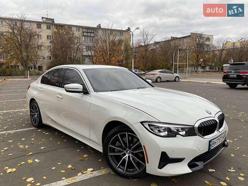 Седан BMW 3 Series 2019 в Черноморске