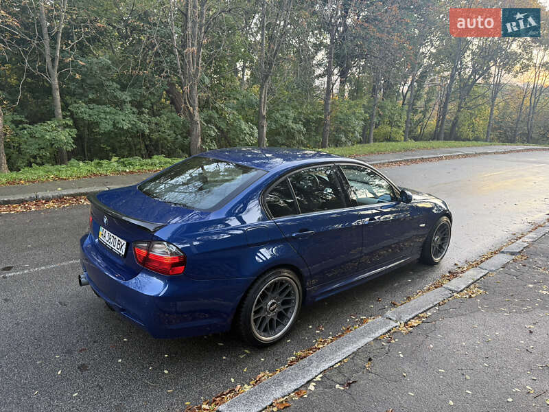 Седан BMW 3 Series 2006 в Киеве