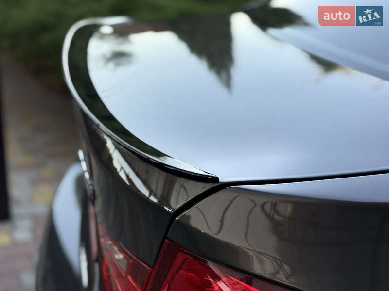 Седан BMW 3 Series 2015 в Днепре