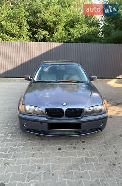 Седан BMW 3 Series 2004 в Львові