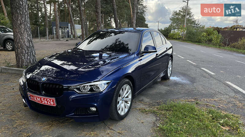 Седан BMW 3 Series 2015 в Виннице