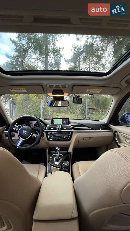 Седан BMW 3 Series 2015 в Виннице