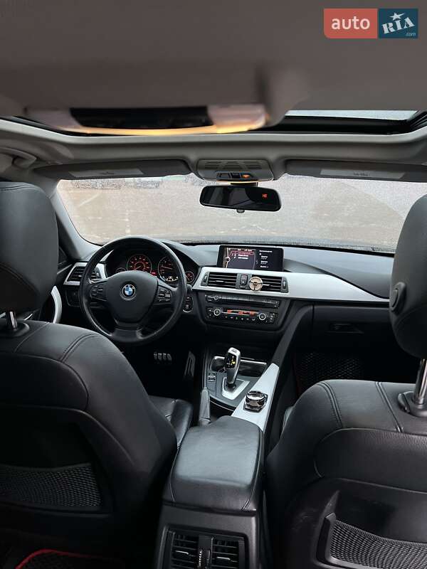 Седан BMW 3 Series 2013 в Житомире